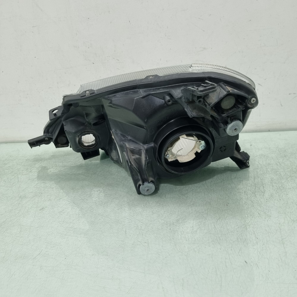 Farol Direito Toyota Etios 2016 / 2019 Direito/passageiro 4