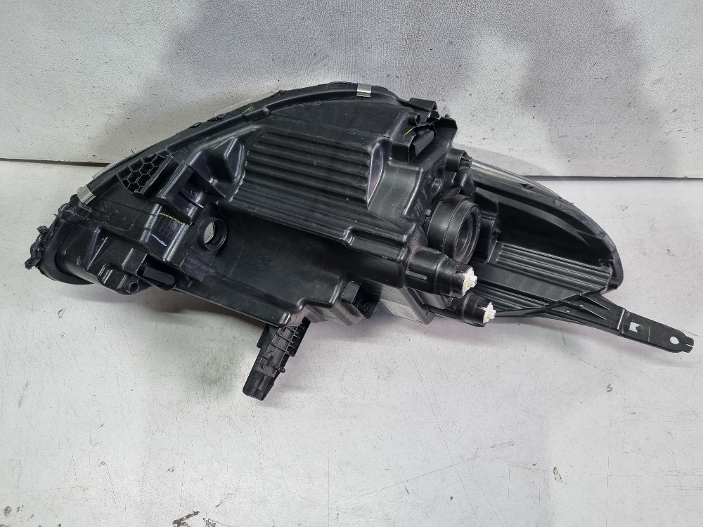 Farol Esquerdo Nissan Versa 2016/2019 Recuperado 11