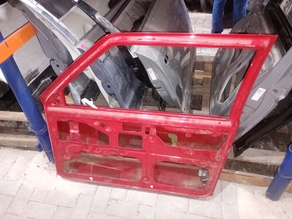 Porta Dianteira Do Lado Direito Fiat Uno Modelos 2005/2011 2