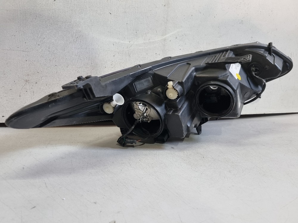 Farol Esquerdo Sem Led Chevrolet Cruze 2017/2021 Recuperado. 4