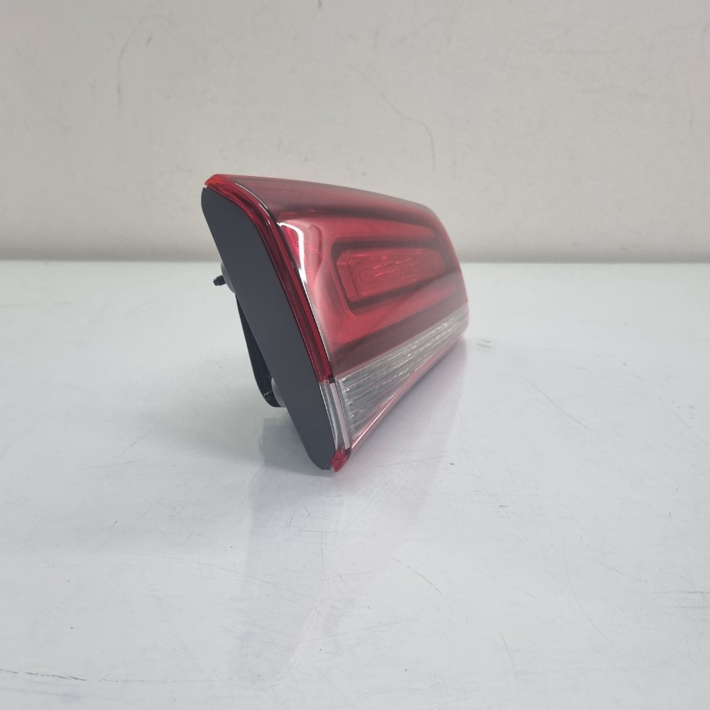 Lanterna Esquerda Da Tampa Hyundai Hb20/hatch 2016/2019 Esquerdo/motorista 2