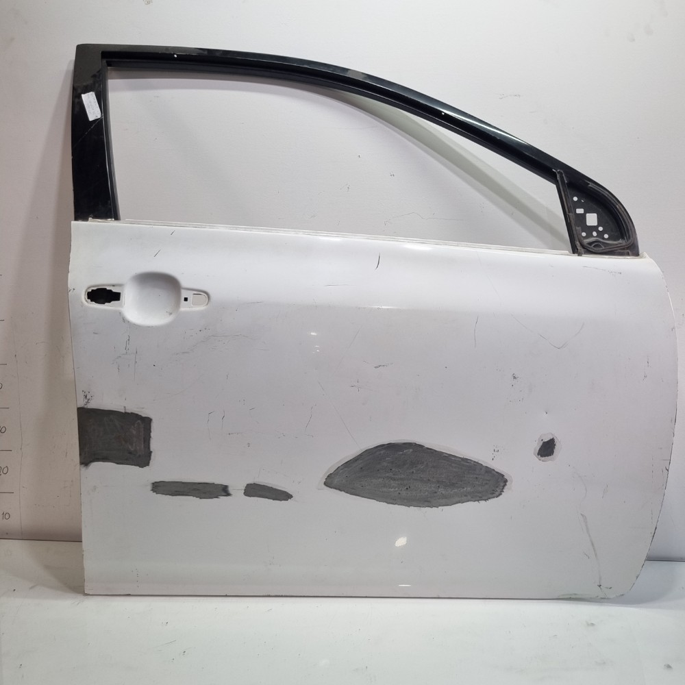 Porta Dianteira Do Lado Direito Toyota Corolla 2012/2014 Dianteira 1
