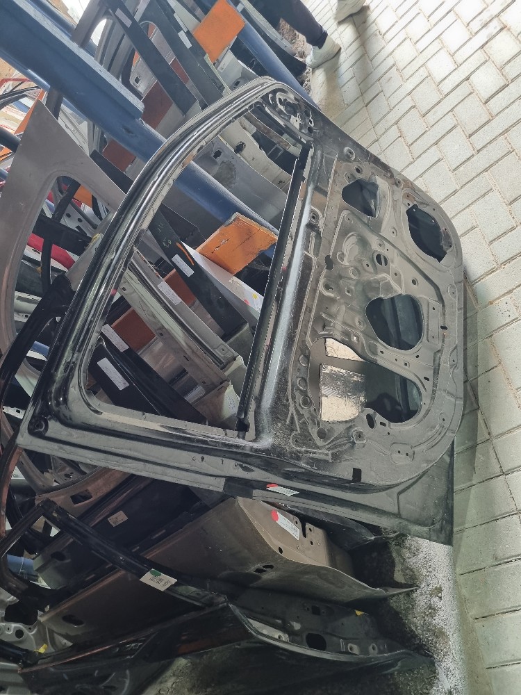 Chevrolet Onix Porta Dianteira Esquerda 2013/2019 Recuperado 3