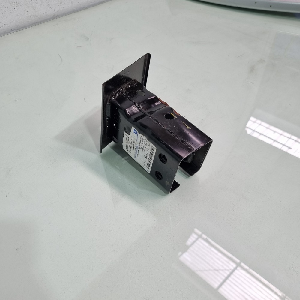 Suporte Alma Parachoque Traseiro Chevrolet Prisma 2013/2015 5