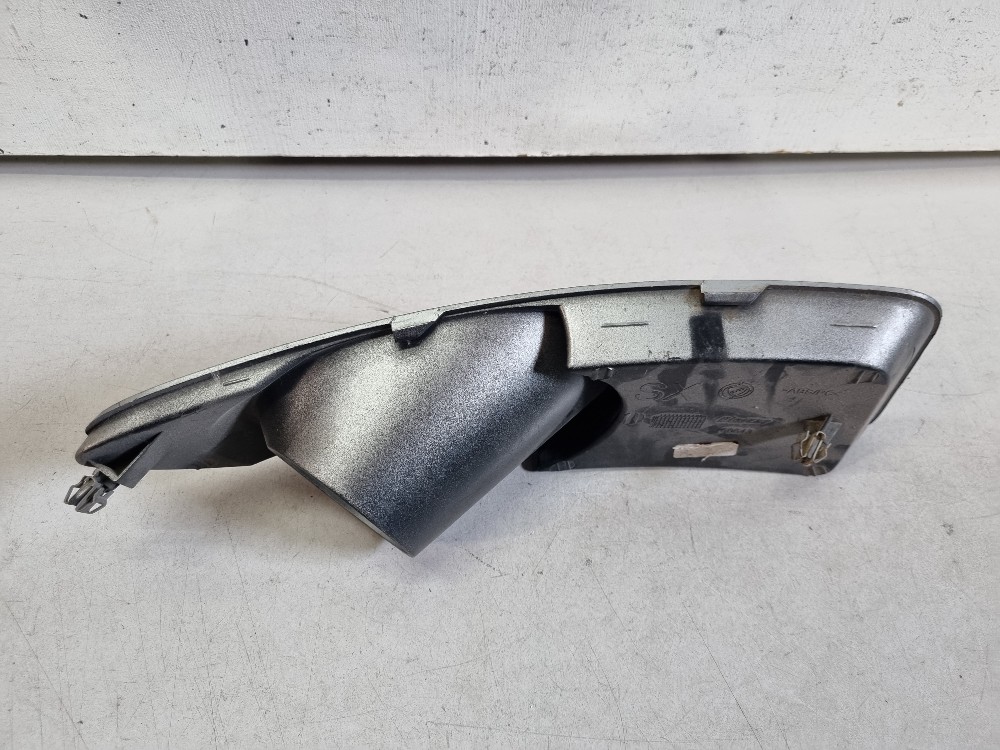 Moldura Do Cibié Esquerdo Fiat Linea 2010/2014 Original 4
