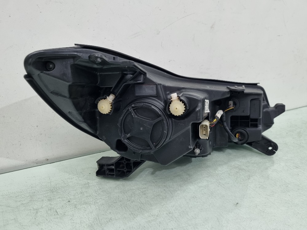 Farol Esquerdo Com Led Chevrolet Tracker 2017/2019 Recup 9