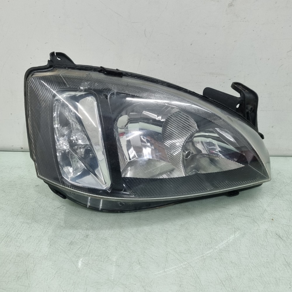 Farol Lado Direito M.Negra Chevrolet Corsa 2003 à 2012