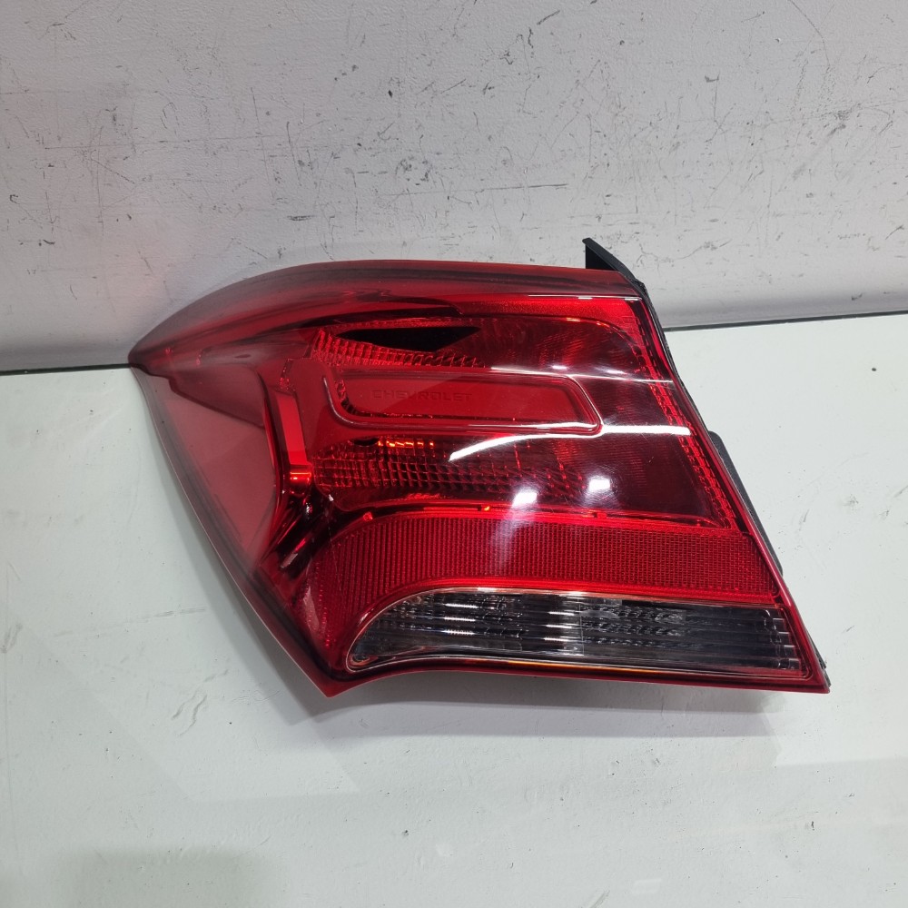 Lanterna Do Lado Esquerdo Chevrolet Prisma Modelos 2017/2019 Esquerdo/motorista 1