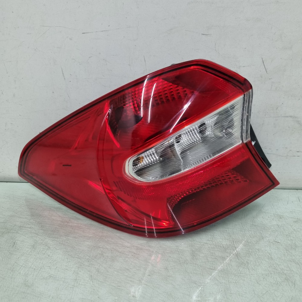 Lanterna Lado Esquerda Ford Ka Sedan Modelos 2014/2017 Esquerdo/motorista 1