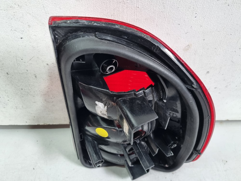 Lanterna Esquerda Chevrolet Corsa 2001/2010 Usada Recuperada 7