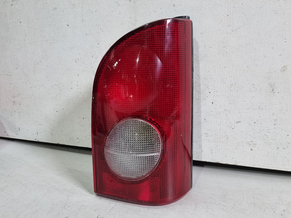 Lanterna Direita Hyundai H100 1997/2005 Recuperada Direito/passageiro 1