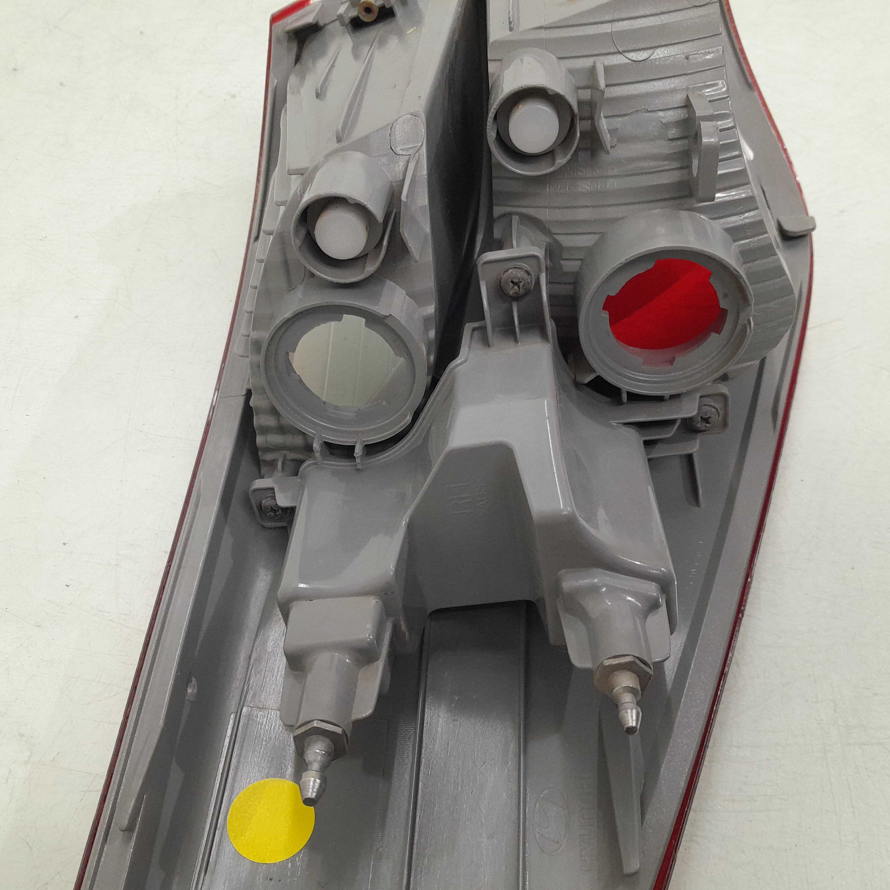 Lanterna Do Lado Direito Hyundai Hb20 Sedan 2013/2014/2015 5