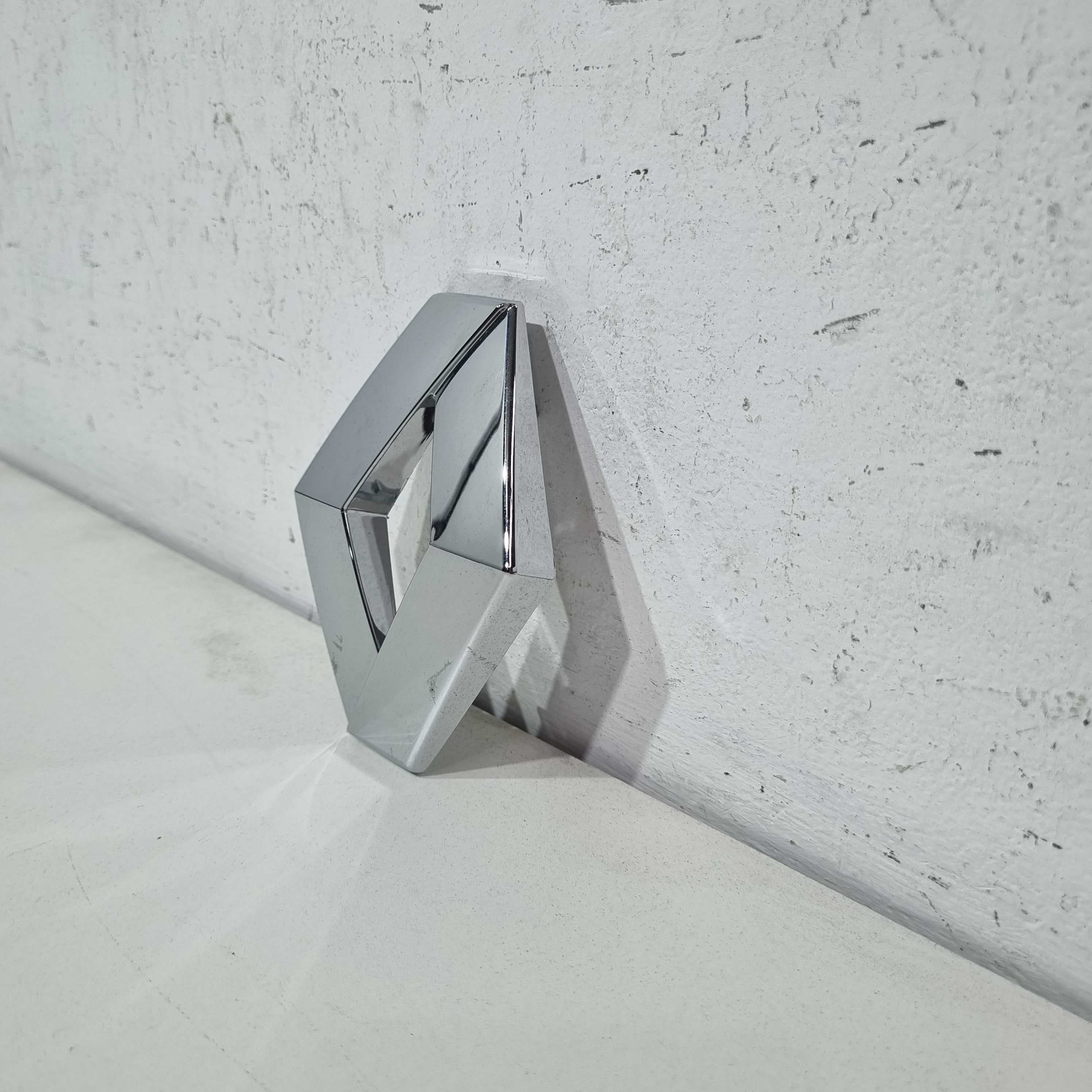 Emblema Grade Dianteira Renault Sandero Modelos 2012/2014 Cromado 3