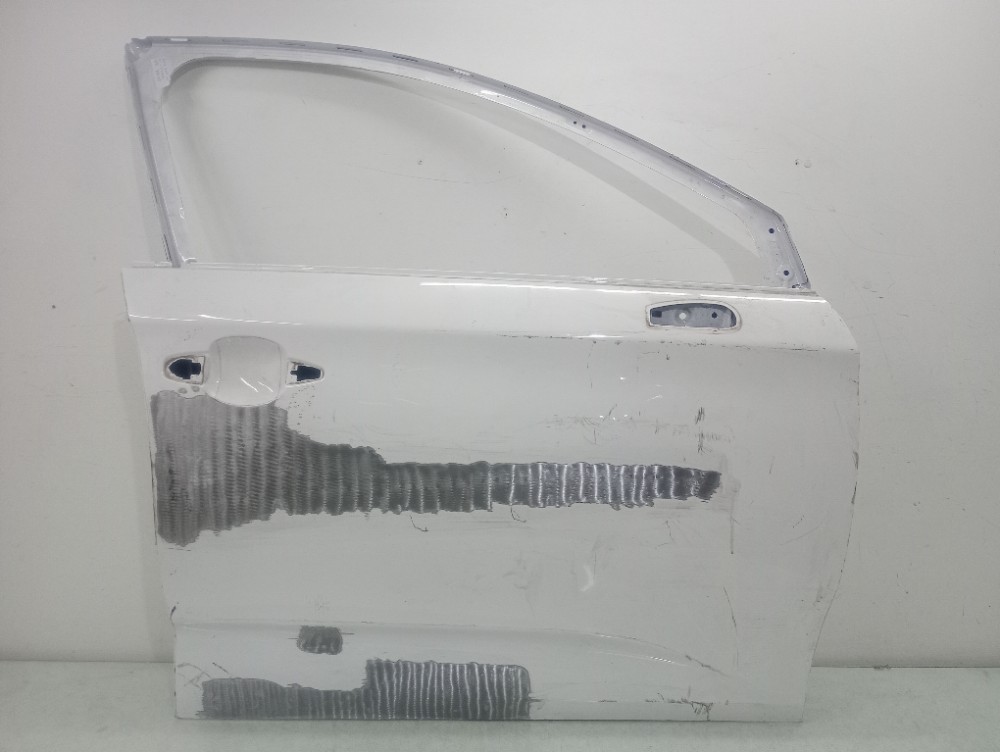 Porta dianteira direita C4 Lounge 2013/2018 recuperada 1