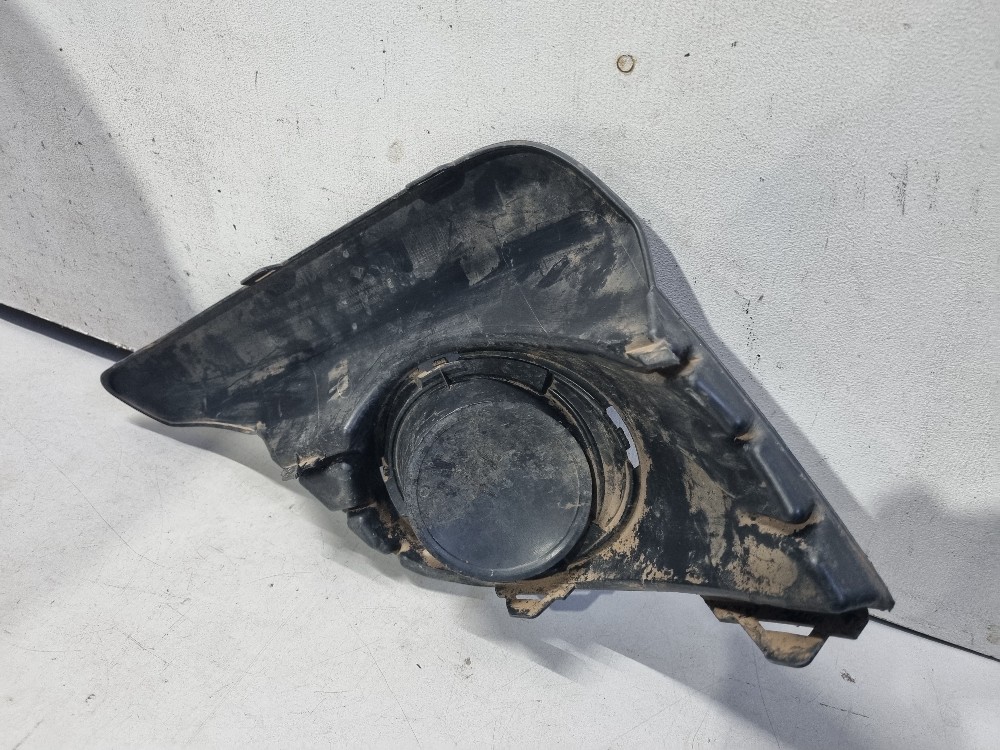 Moldura Direita Do Farol De Milha Renault Sandero 2020/2023. Direito 4