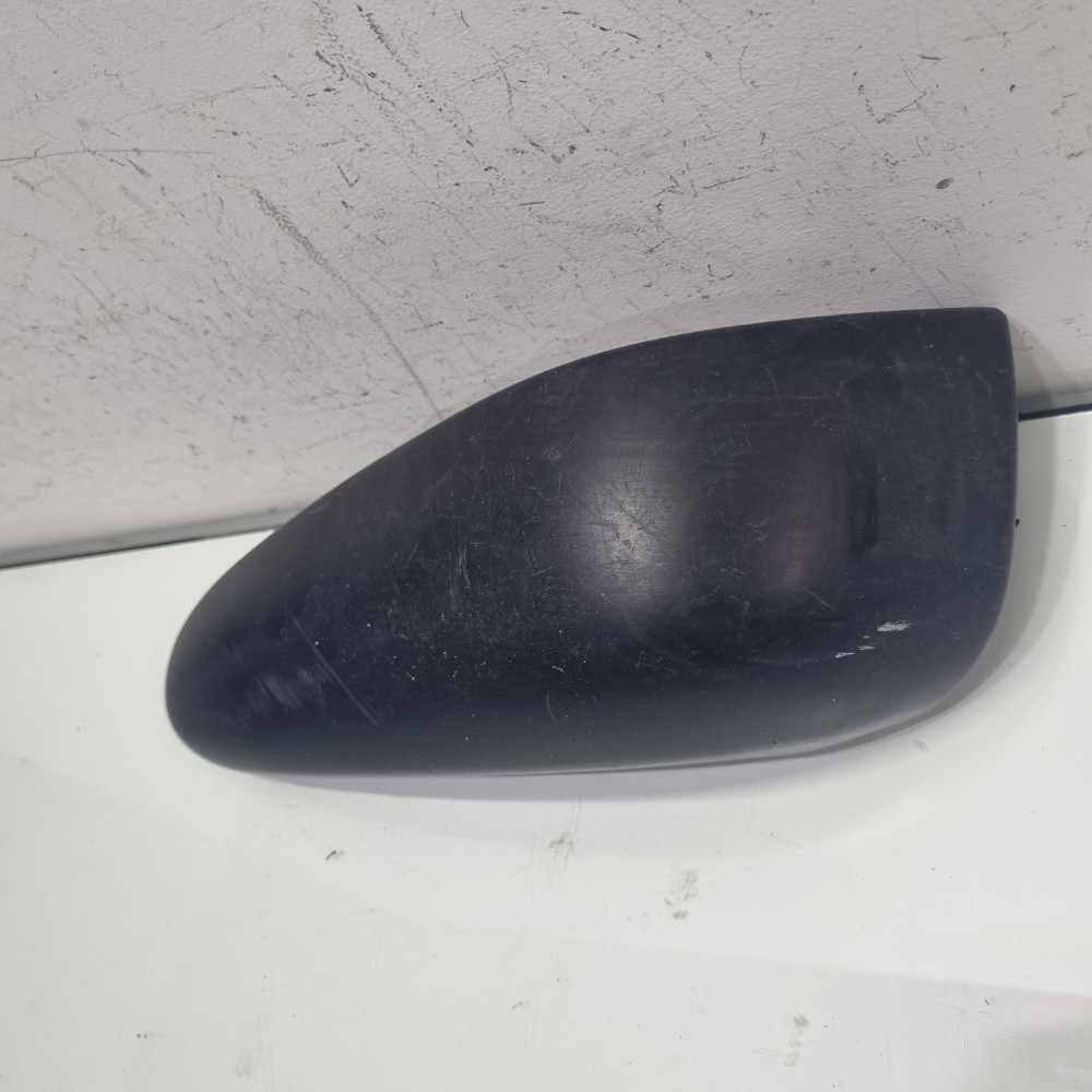 Moldura Direita Parachoque Traseiro Peugeot 206 3