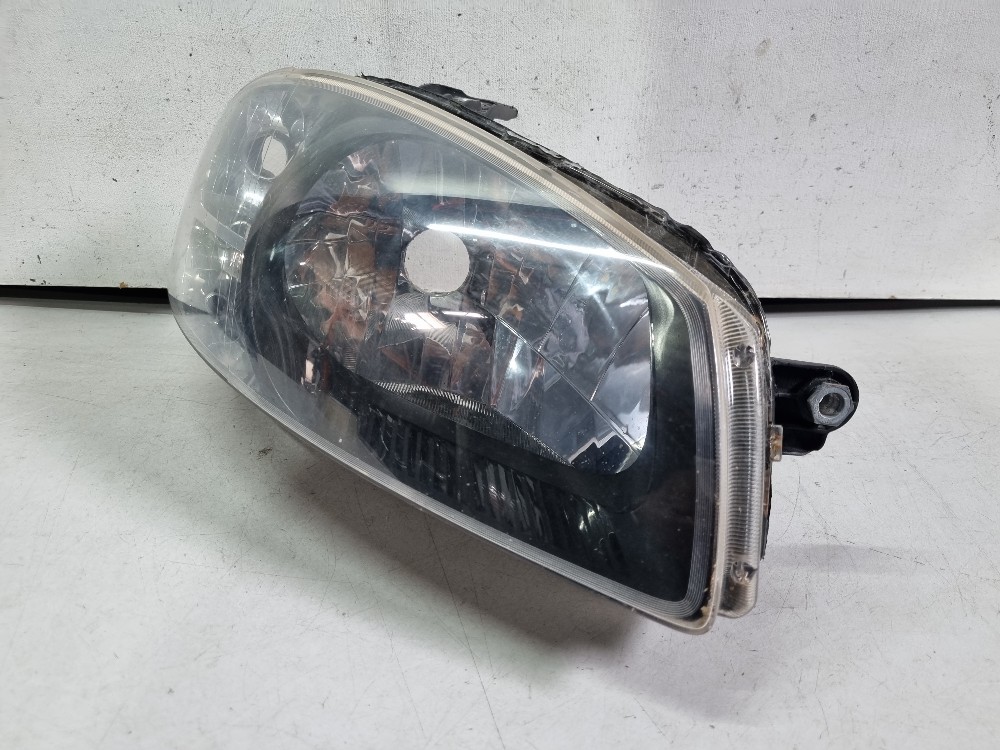 Farol Direito M. Negra Do Fiat Palio Elx 2008/2012 Seminovo. 2