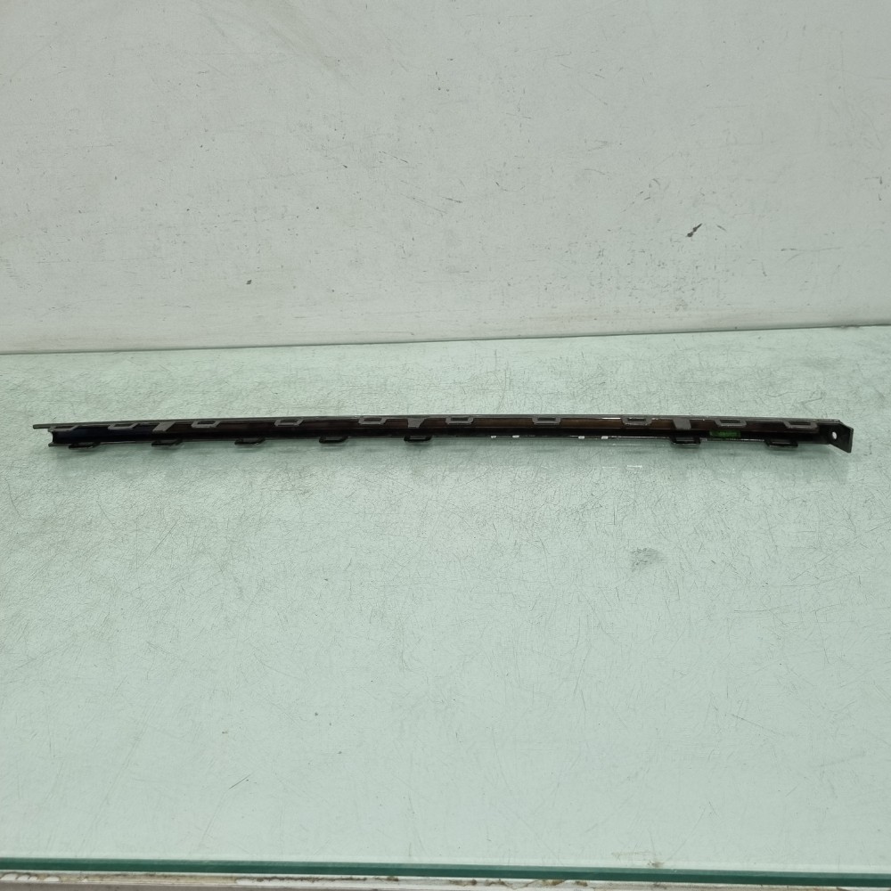 Friso Inferior Parachoque Dianteiro Fiat Fastback 2022/2025 4