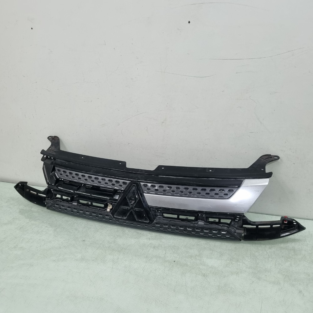 Grade Superior Mitsubishi Outlander 2016/2019 Recuperado 3