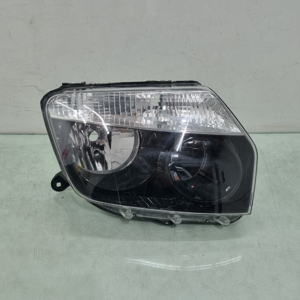 Farol Lado Direito M.negra Renault Duster 2012/15 Recuperado 1