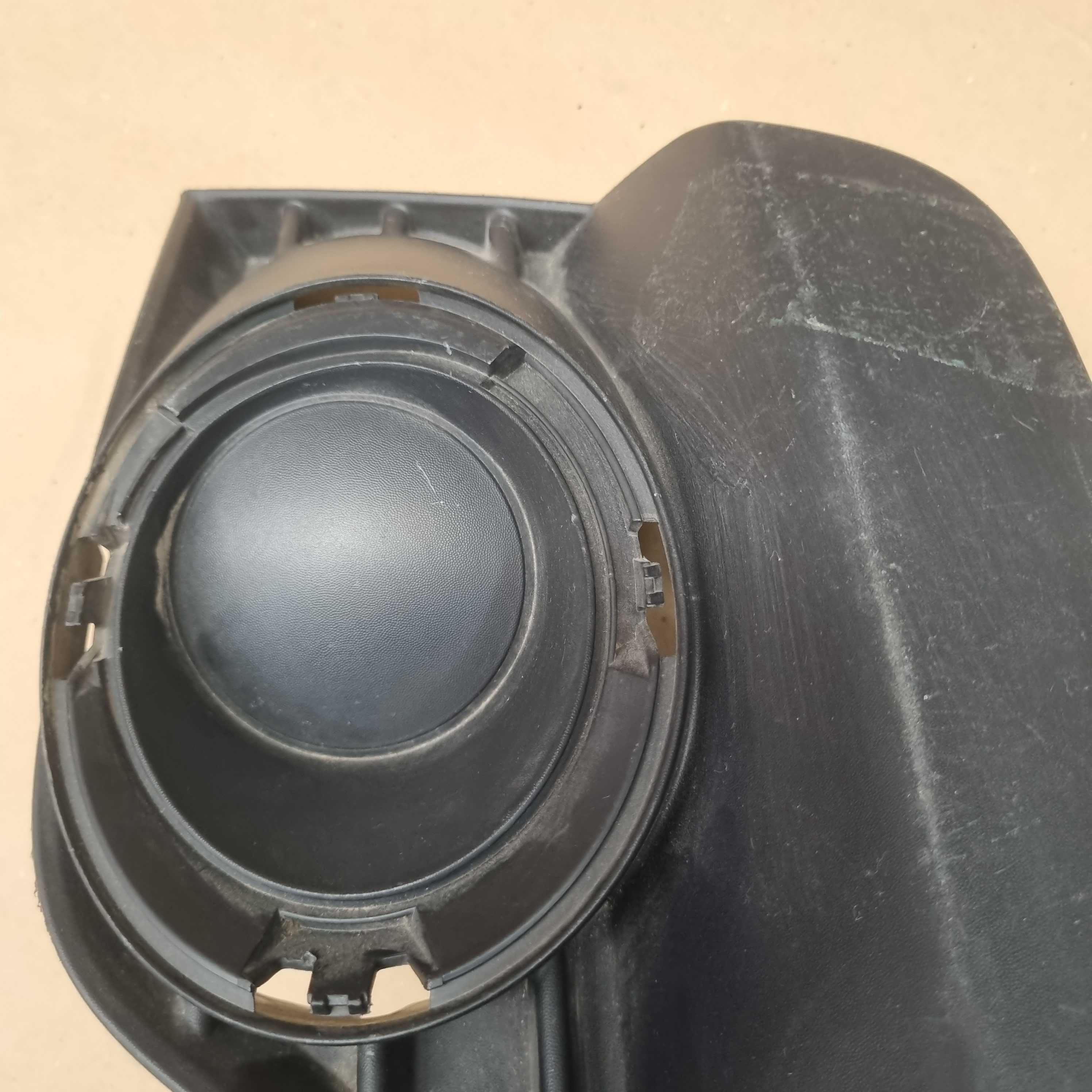 Moldura De Farol De Milha Direita Renault Sandero 2019/2021 Preto 3