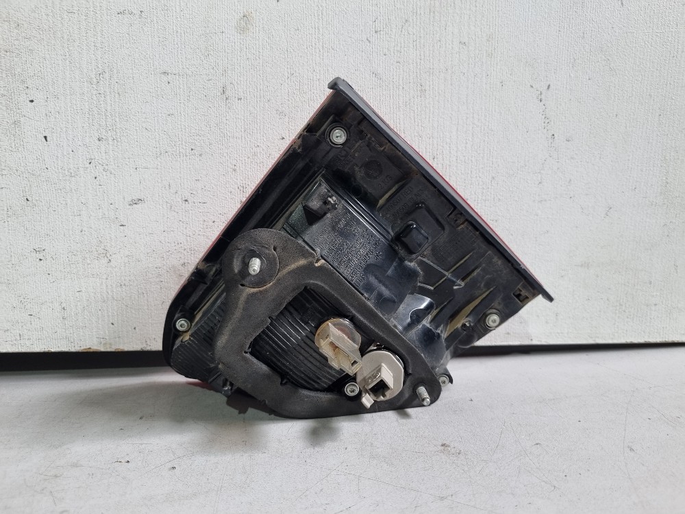 Lanterna Esquerda Da Tampa Traseira Fox 2015/2019 Recuperado 3