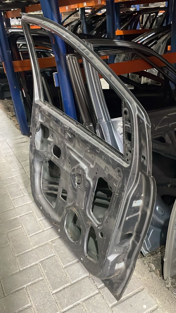 Porta dianteira esquerda fox 2011/2014 3