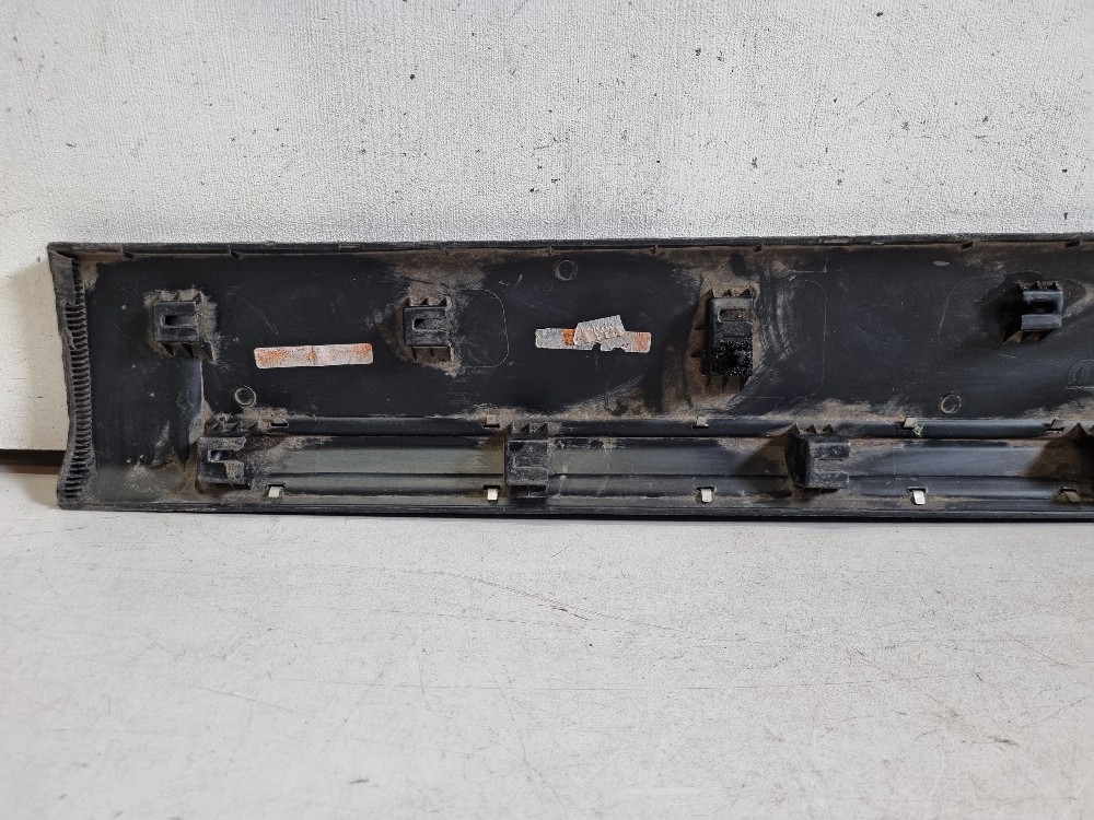 Friso Da Porta Traseira Esquerda Fiat Toro 2017/2022 3