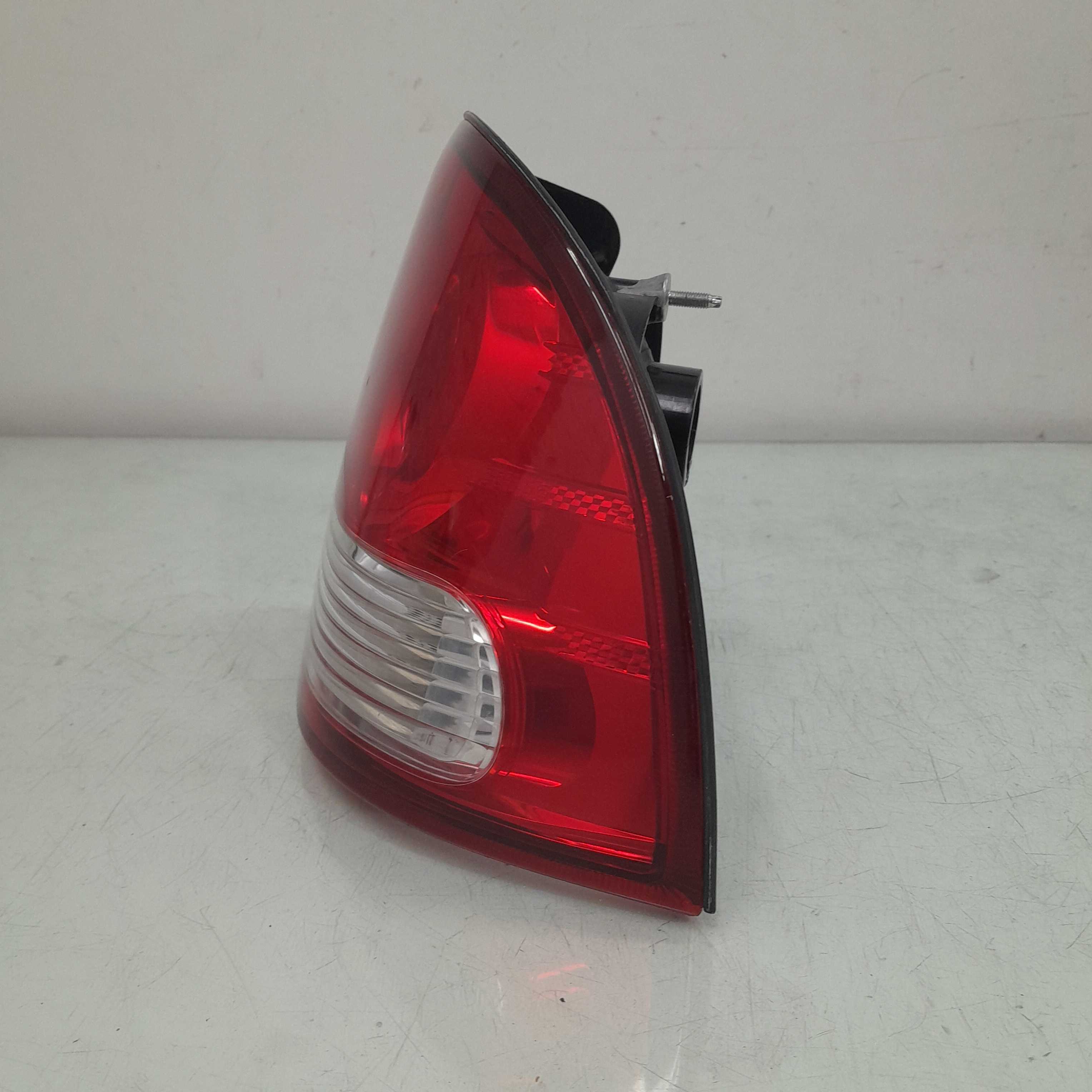 Lanterna Direita Chevrolet Corsa Classic 2011/2016 Original 3