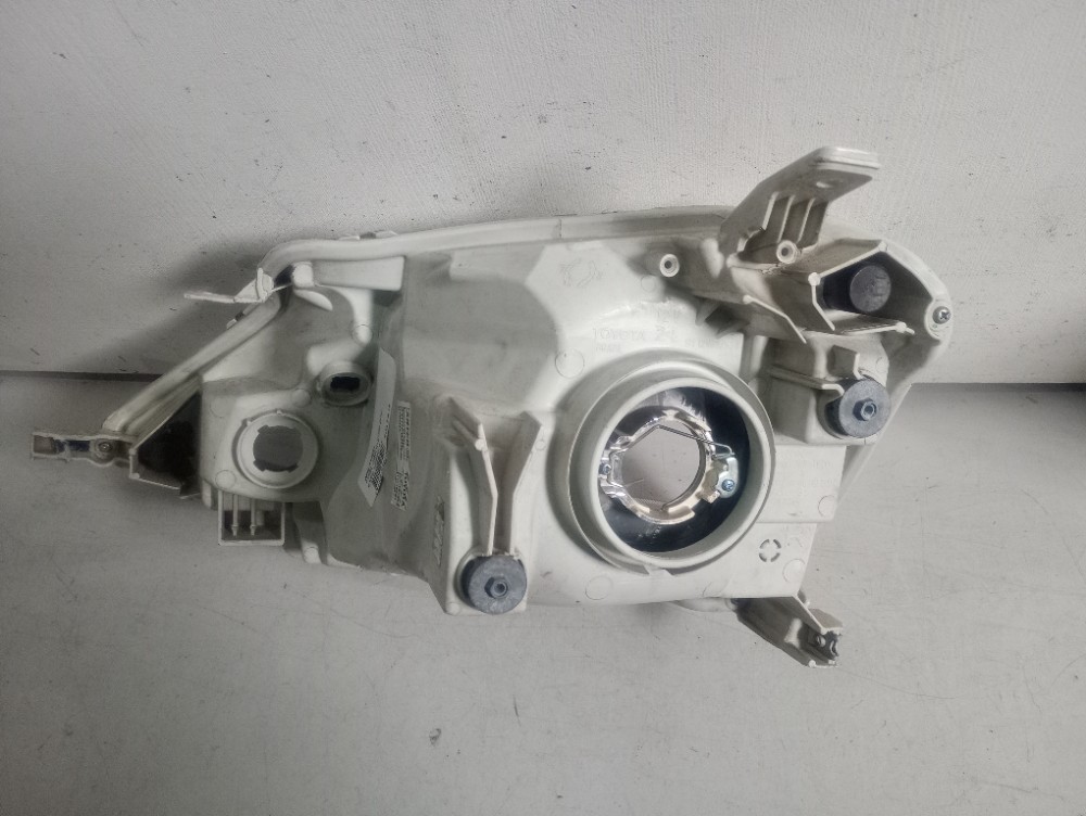 Farol Dianteiro Direito Toyota Etios 2013/2016 Original Direito/passageiro 6