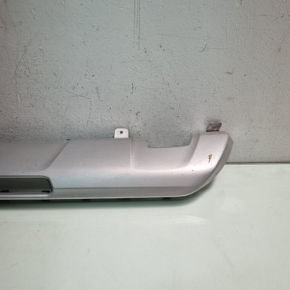 Moldura Parachoque Tras Chevrolet Ônix Acctive 2016/2019 3