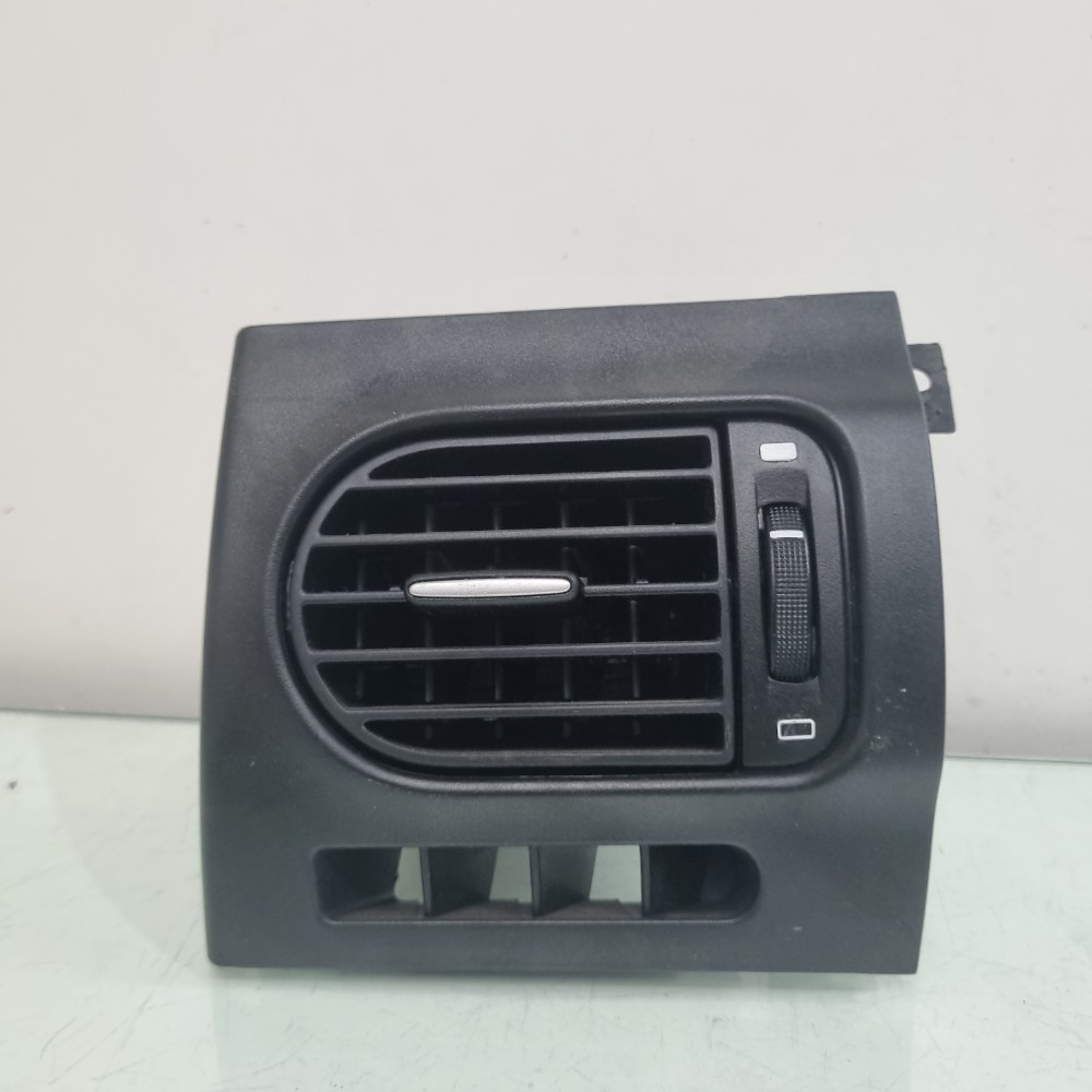Difusor De Ar Direito Fiat Palio/strada Modelos 2012/2016 1
