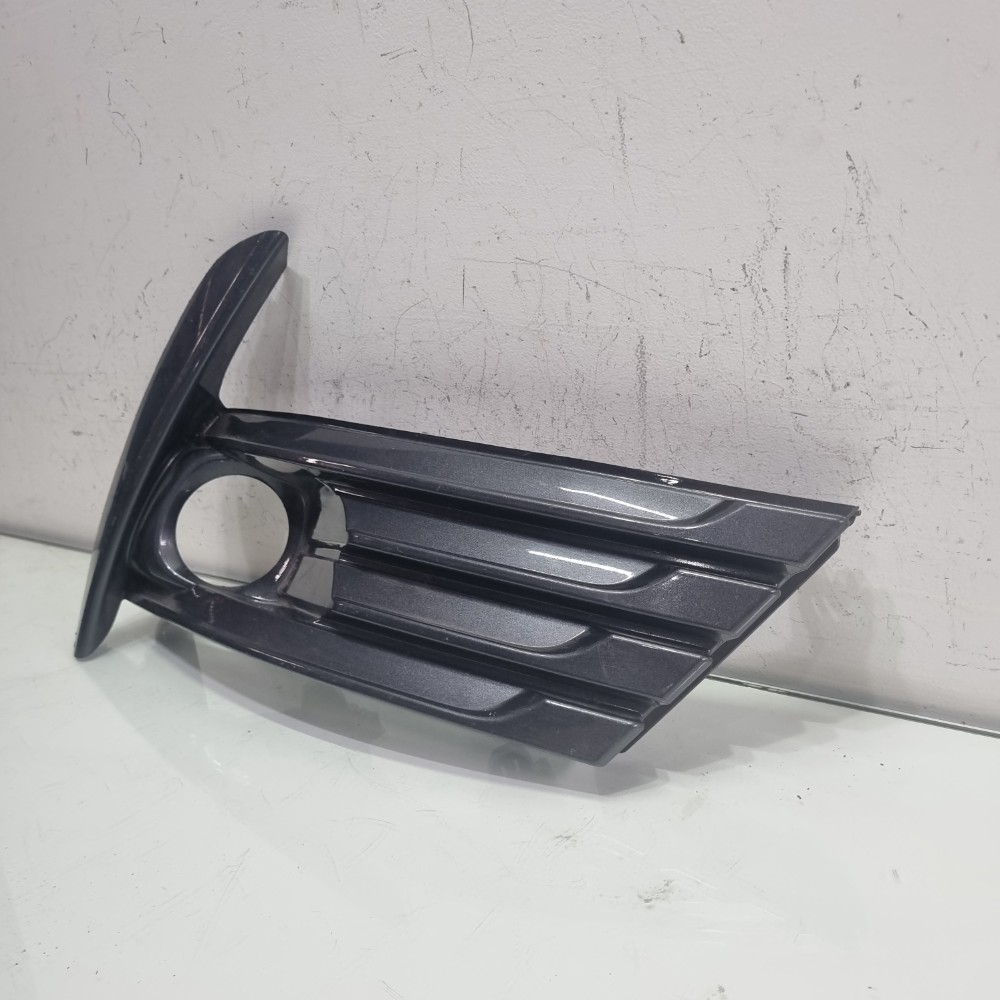 Moldura Farol de Milha Esquerdo Renault Duster 2020–2024 Original 1