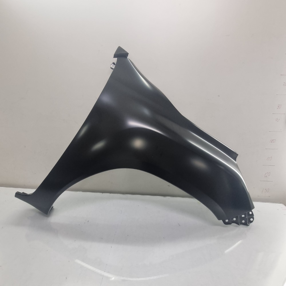 Paralama Direito S/furo Toyota Hilux Srv Modelos 2016/2020 1