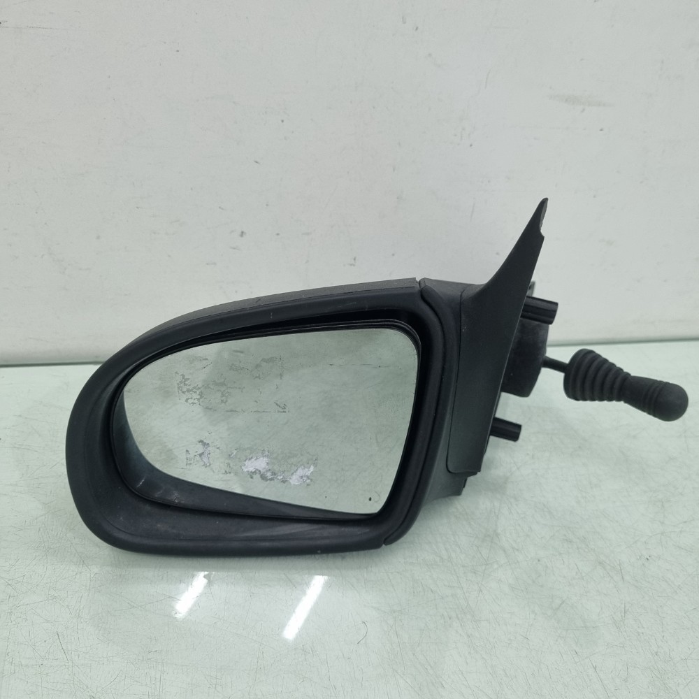 Retrovisor Esq. Manual Chevrolet Corsa 1994/2016 Recuperada. 1