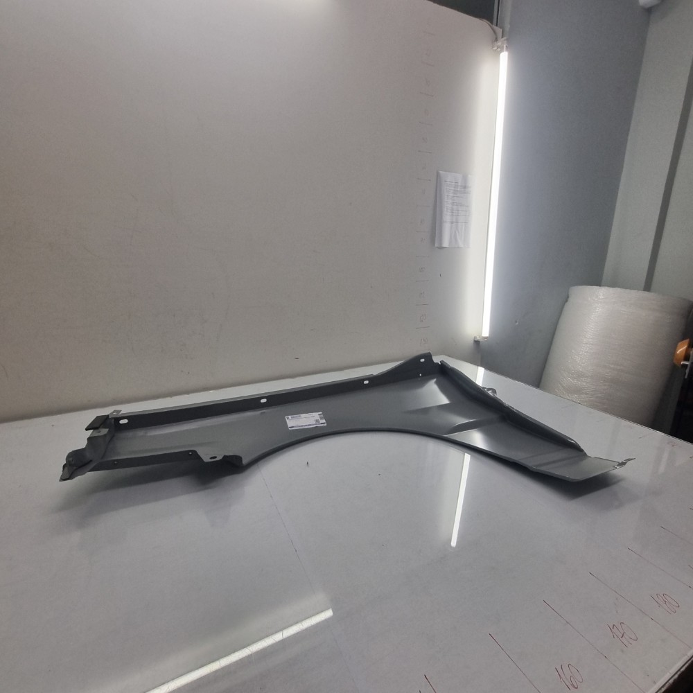 Paralama Dianteiro Do Lado Direito Fiat Uno Mille 2004/2013 4