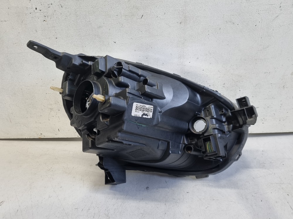 Farol Esquerdo Nissan March 2013 A 2016 Recuperado Seminovo. 7