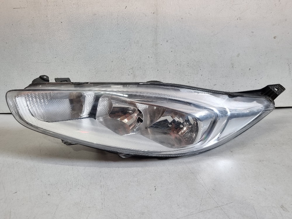 Farol Esquerdo Cromado Ford New Fiesta 2013/2017 Recuperado Esquerdo/motorista 1