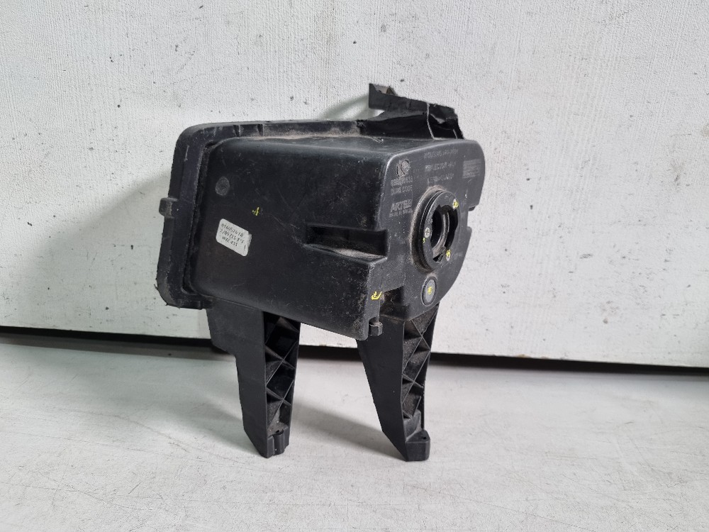 Farol De Milha Direito Chevrolet Celta 2006/2012 Recuperado 3