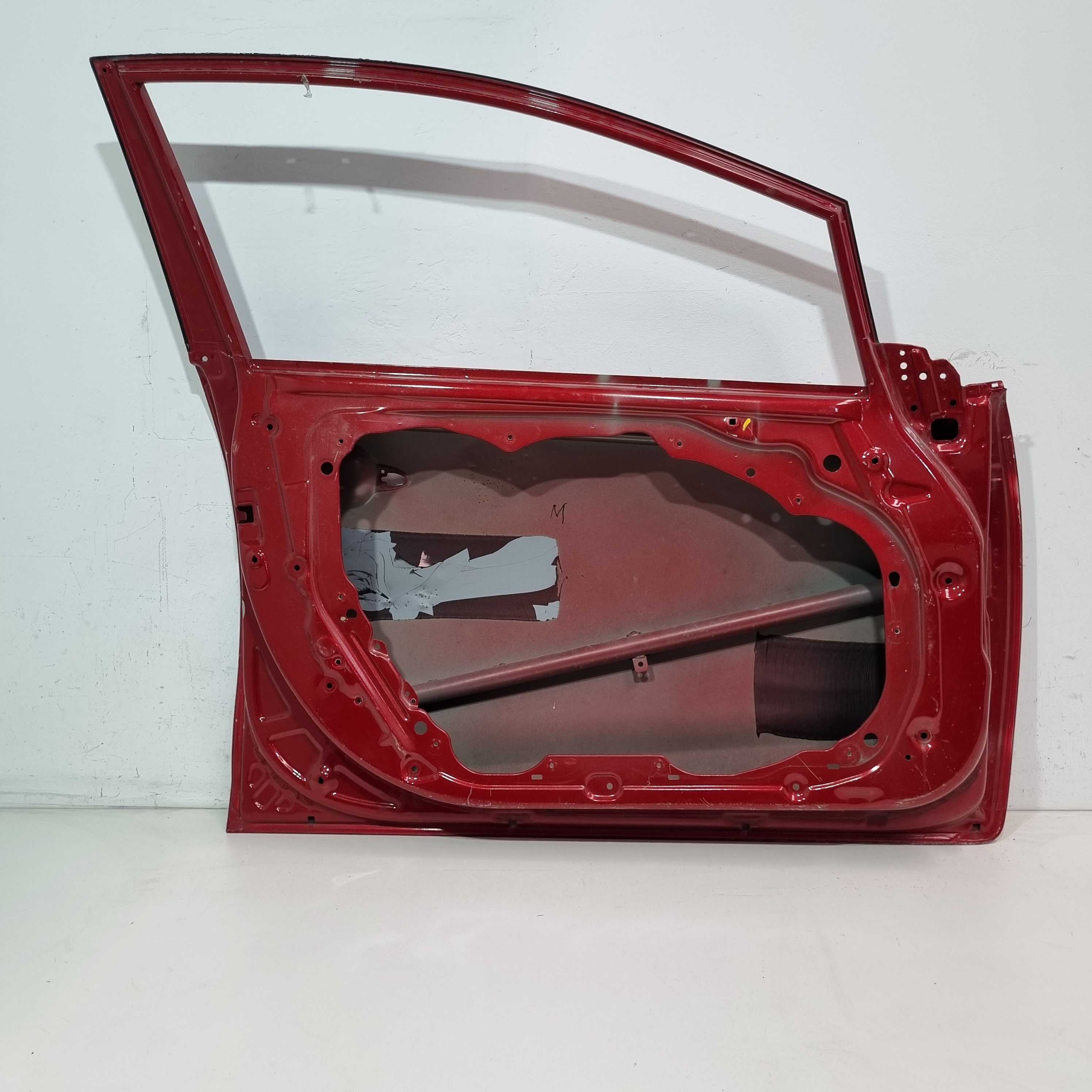 Porta Dianteira Do Lado Esquerdo Kia Cerato 2015/2020 Dianteira Esquerdo Vermelho 7