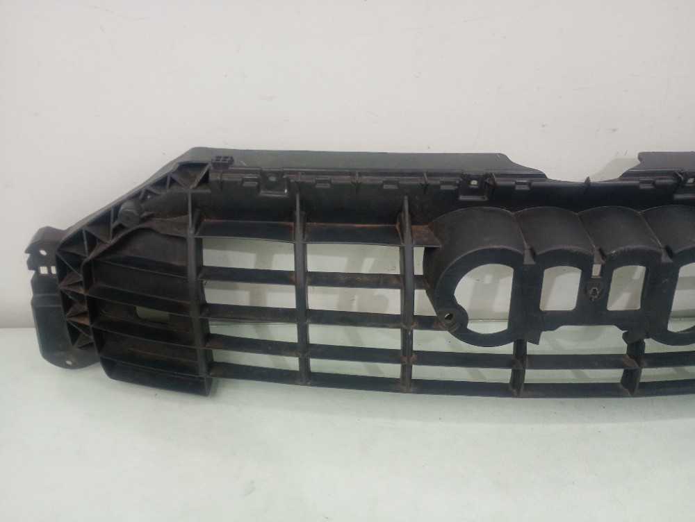 Grade Superior Interna Audi Q3 2020/2023 Usado 2