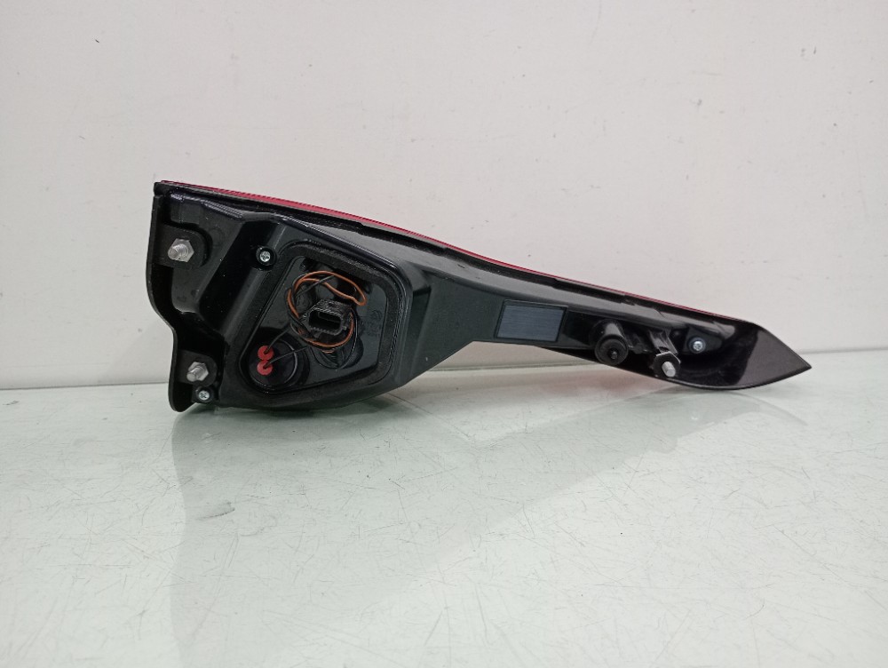 Lanterna Direita Fiat Pulse 2021 A 2023 Original Recuperado Direito/passageiro 2