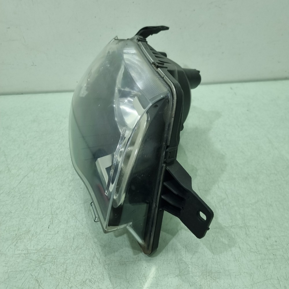 Farol Do Lado Direito Renault Kwid Modelos 2017/2021 Direito/passageiro 3