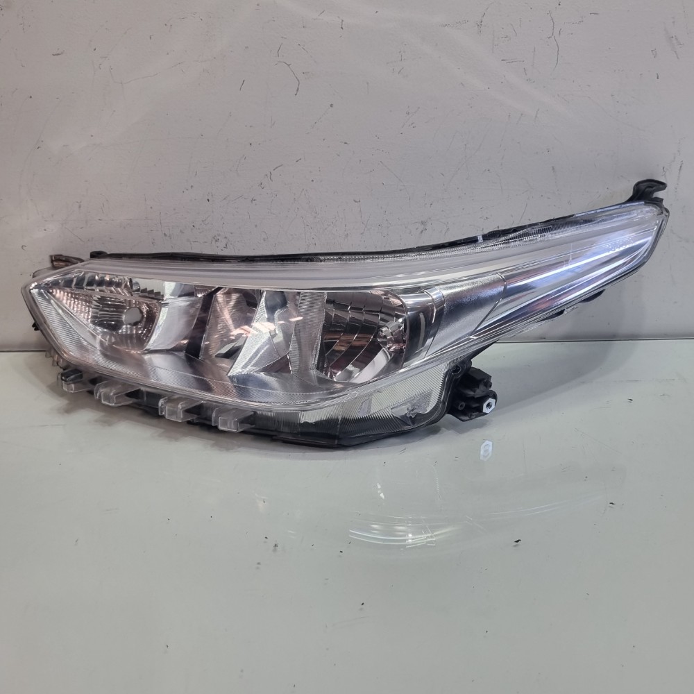 Farol Do Lado Esquerdo Toyota Yaris Modelos 2017/2021 Esquerdo/motorista 1