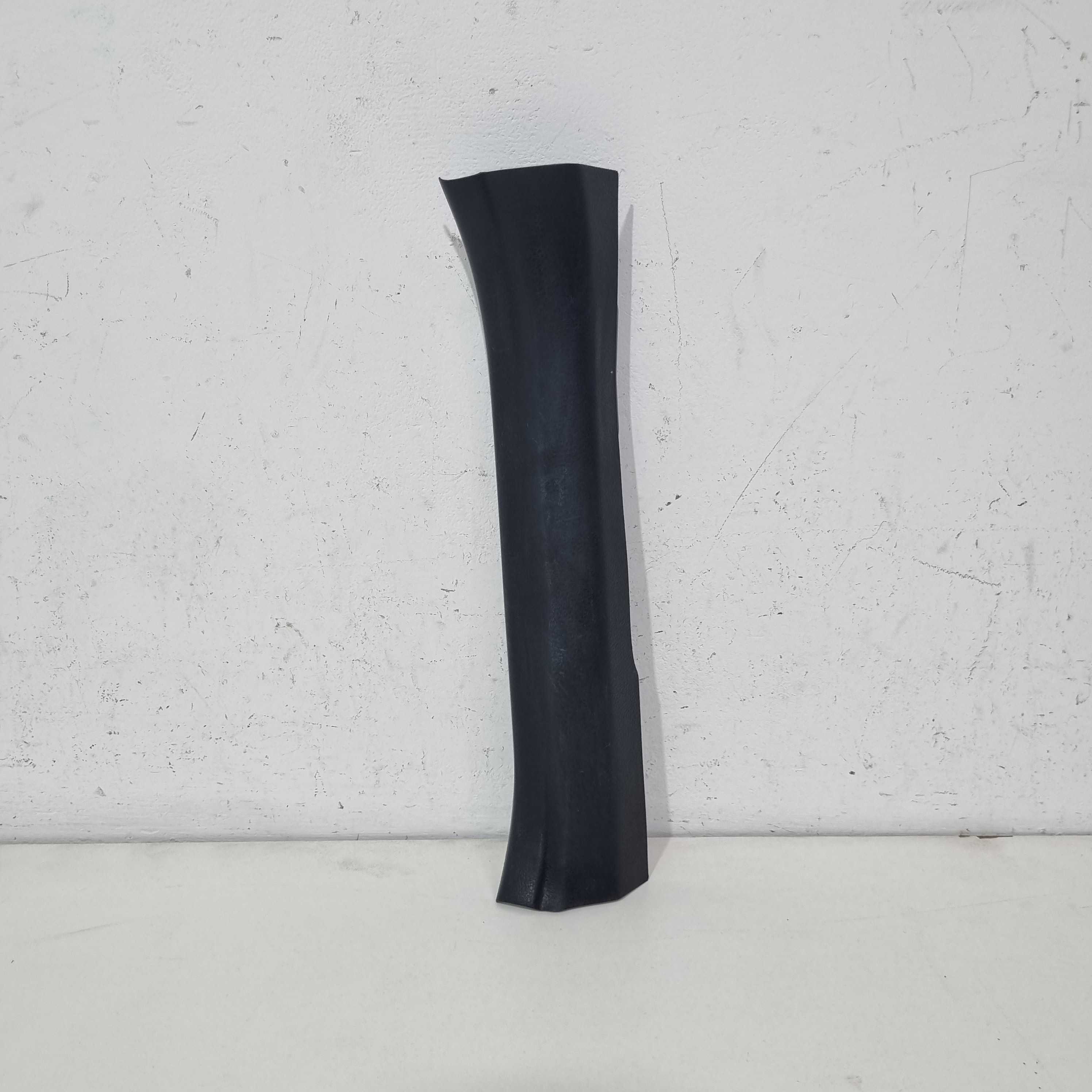Soleira Protetora Da Porta Traseira Toyota Rav4 2012/2019 Preto