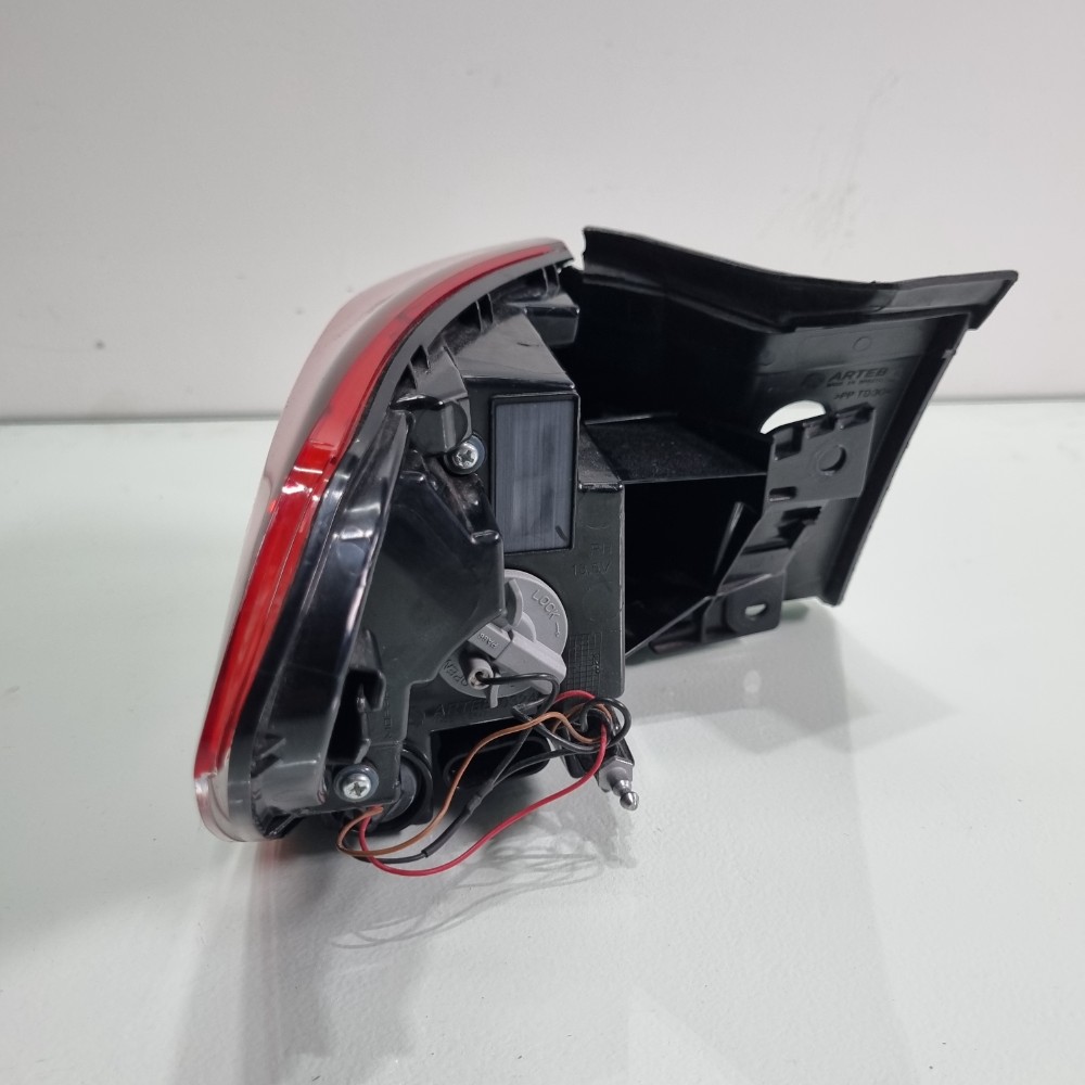 Lanterna Do Lado Direito Fiat Pulse Modelos 2022/2024 Direito/passageiro 3
