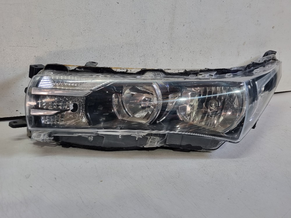 Farol Esquerdo Toyota Corolla 2015/2018 Recuperado Original. 2