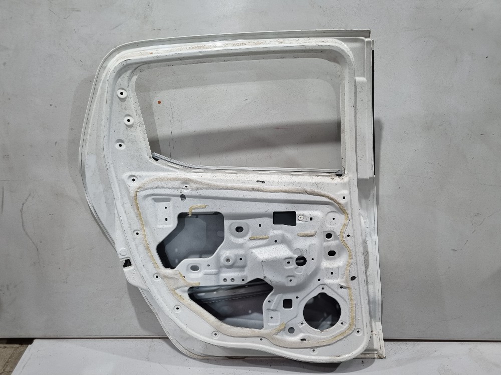 Porta Traseira Esquerda Fiat Strada 2020/2025 Recuperada 4