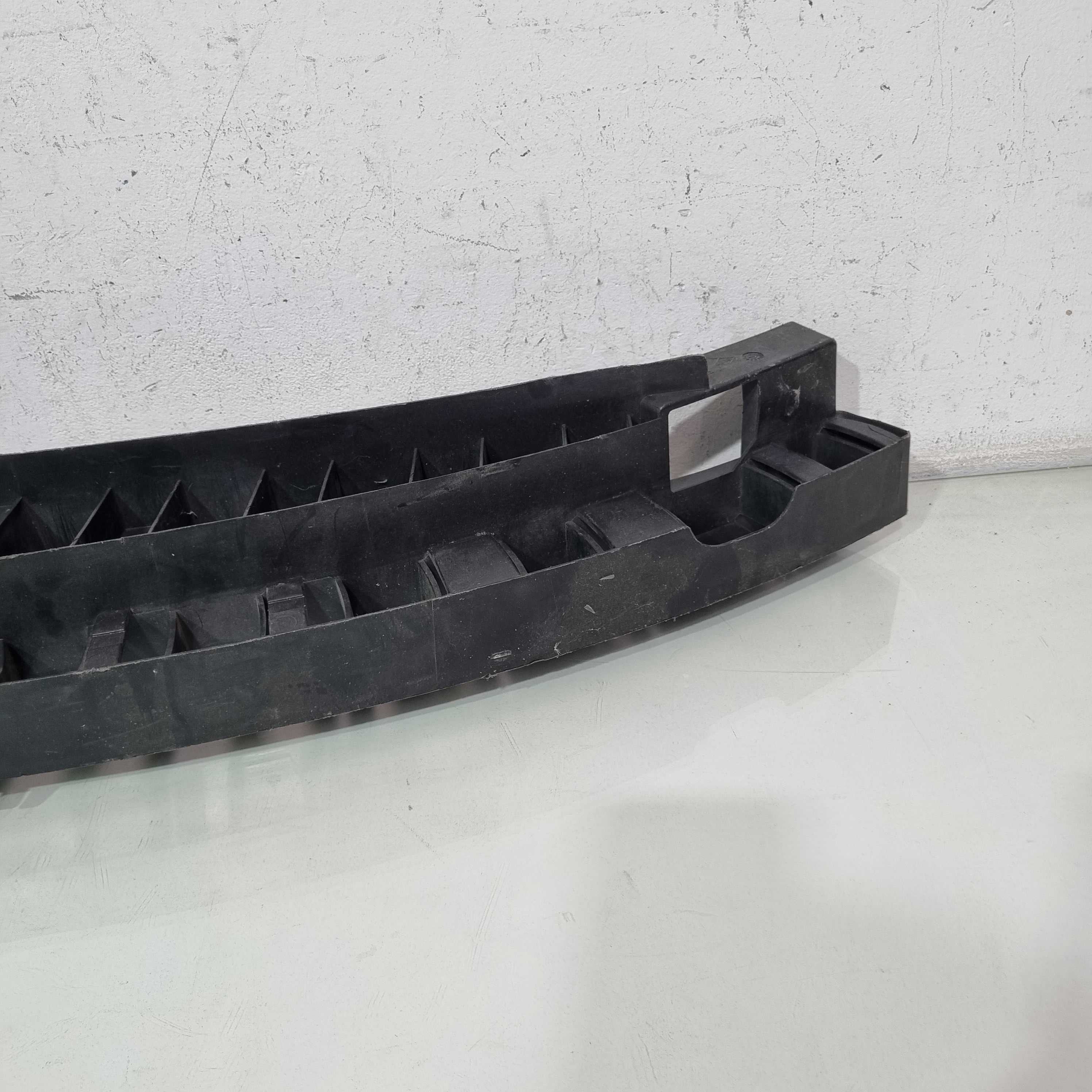 Absorvedor Impacto Traseiro Renault Zoe 2016/2023 C/detalhe 2