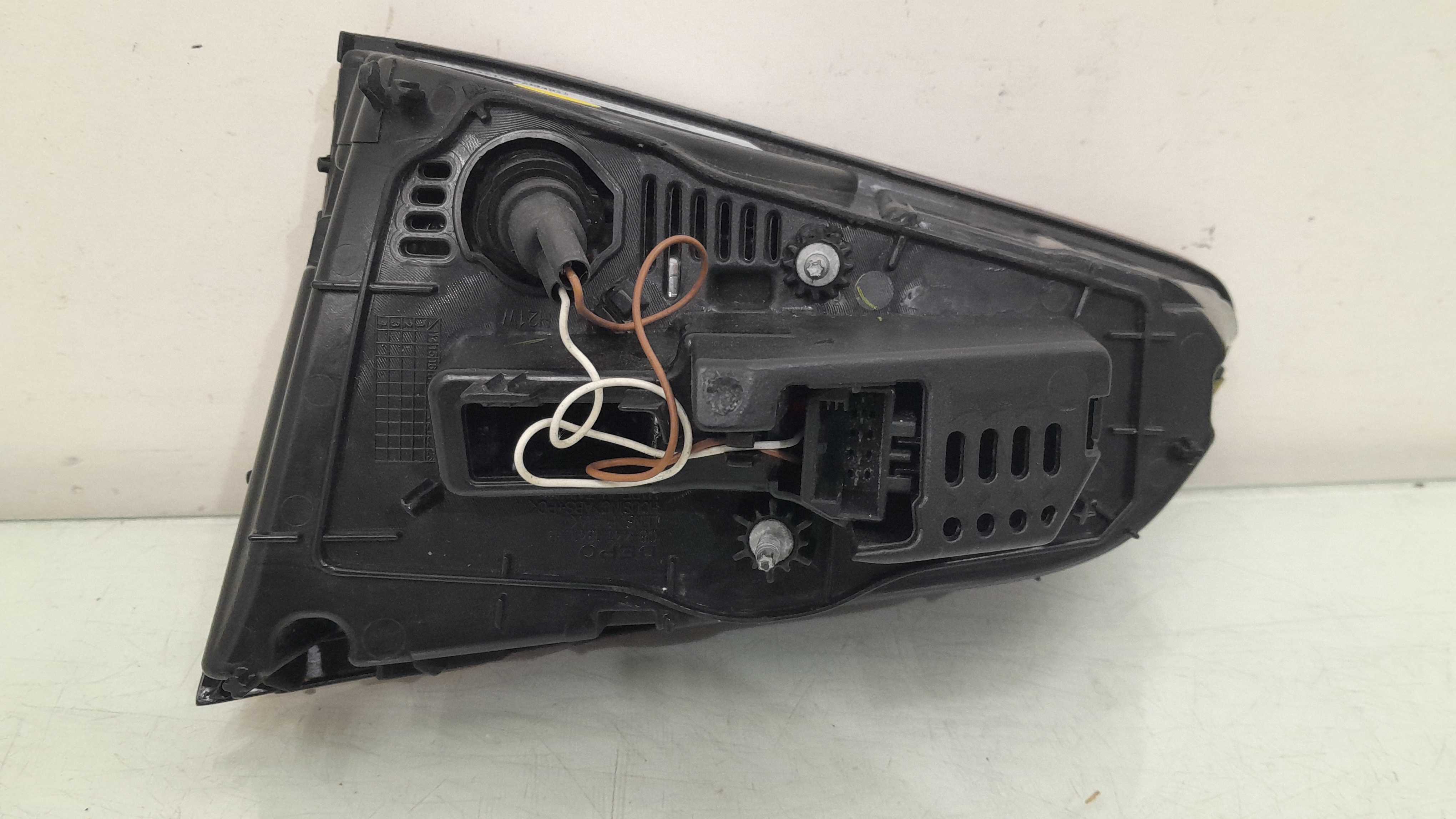Lanterna Esquerda Tampa Golf Gti 2014/17 C/led Original Rec. 3